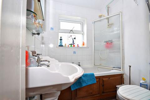 18 Alma Road, Sheerness, ME12 2PA