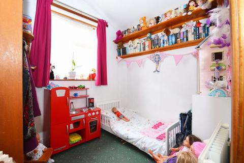18 Alma Road, Sheerness, ME12 2PA