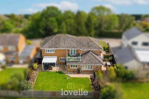 undefined, Main Road, Ashby Cum Fenby DN37