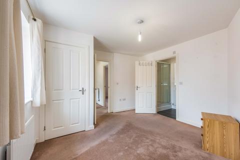 2 bedroom terraced house to rent, Buzzard Rise, Stowmarket, IP14