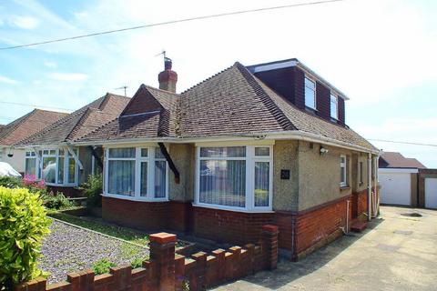 4 bedroom detached house to rent - Upton Avenue, Southwick