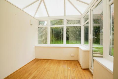 3 bedroom terraced house to rent - Sindercombe Close, Pontprennau, Cardiff