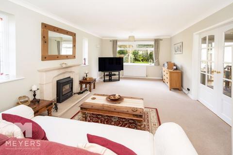 4 bedroom detached house for sale, Grosvenor Close, Ashley Heath, Ringwood, BH24