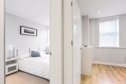 1 bedroom apartment for sale, 38-44 Victoria Road, Farnborough GU14