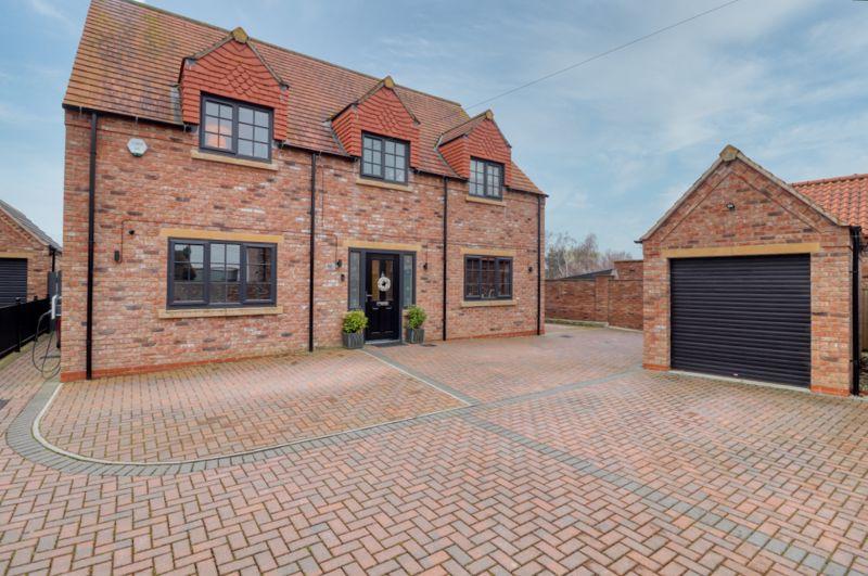 Outgate, Ealand 5 bed detached house for sale £410,000