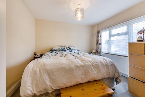 32 Bramble Road, Hatfield, AL10 9SA
