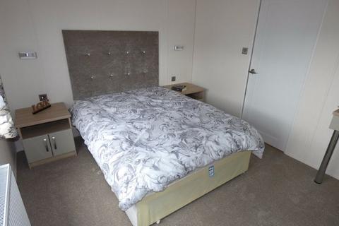 2 bedroom park home for sale, Swindon Lane, Cheltenham GL50