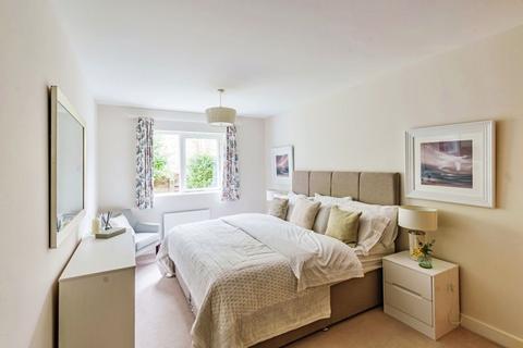 2 bedroom flat for sale, Wispers Lane, Haslemere GU27