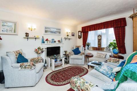 2 bedroom house for sale, Maidstone ME16