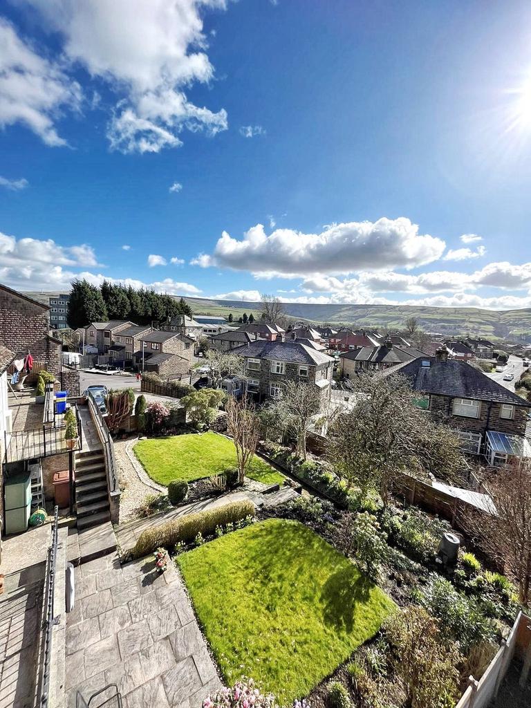 Garden &amp; Views