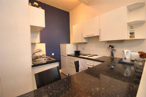 2 bedroom flat to rent - Orkney Place, Govan, Glasgow, G51