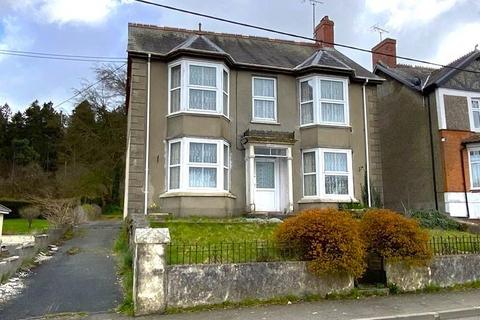 4 bedroom detached house for sale, Carmarthen Road, Newcastle Emlyn, Carmarthenshire, SA38 9DA