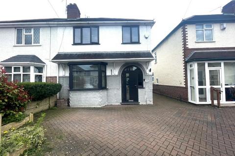 3 bedroom semi-detached house for sale, Collins Road, Wednesbury, WS10 0RZ