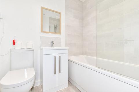 11 Brooke Close, Margate, CT9 5FQ