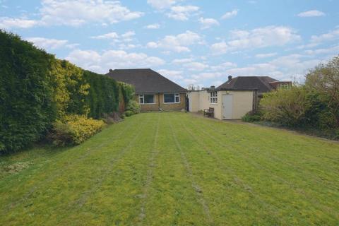 3 bedroom bungalow for sale, Steyning Close, Kenley, CR8
