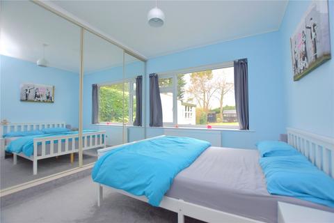 3 bedroom bungalow for sale, Steyning Close, Kenley, CR8