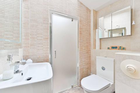 122 Bargery Road, London, SE6 2LR