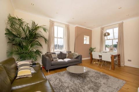 2 bedroom flat to rent - Bromley Road, Beckenham, BR3
