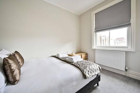 2 bedroom flat to rent - Fulham Road, Fulham Broadway, London, SW6