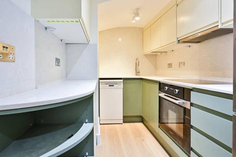 2 bedroom flat to rent - Fulham Park Road, Parsons Green, London, SW6
