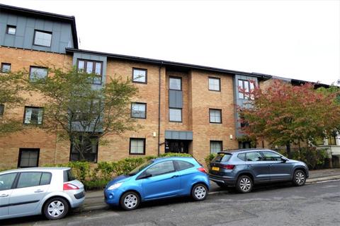 2 bedroom flat to rent - Westercraigs Court, Glasgow, G31