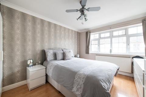 69 Alexandra Road, Gravesend, DA12 2QG