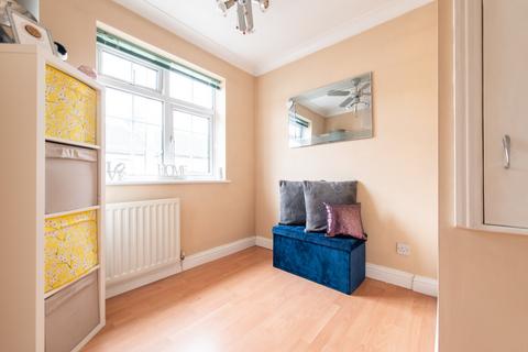 69 Alexandra Road, Gravesend, DA12 2QG
