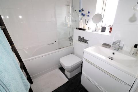 30 Columbus Square, Erith, DA8 2PN