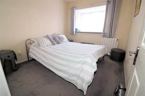 30 Columbus Square, Erith, DA8 2PN