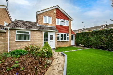 61 Calder Vale, Bletchley, Milton Keynes, MK3 7PL