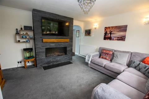61 Calder Vale, Bletchley, Milton Keynes, MK3 7PL
