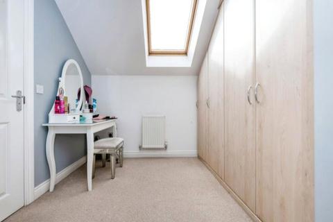 4 bedroom terraced house for sale, Newport Road, Broughton, Milton Keynes, Buckinghamshire, MK10