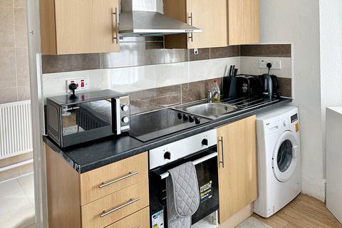 1 bedroom flat to rent - Ickburgh Road, London E5