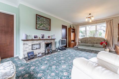 24 Ashlea Close, Garforth, Leeds, LS25 1JX