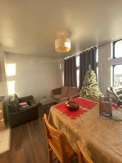 1 bedroom in a house share to rent, Victoria Bridge Street, Salford M3