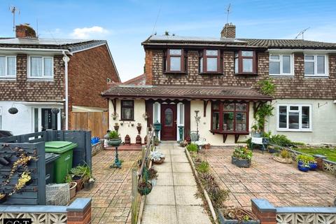 3 bedroom semi-detached house for sale, Russells Hall Road, Dudley