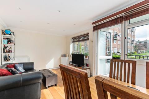 2 bedroom apartment for sale, Fauconberg Road, Chiswick W4