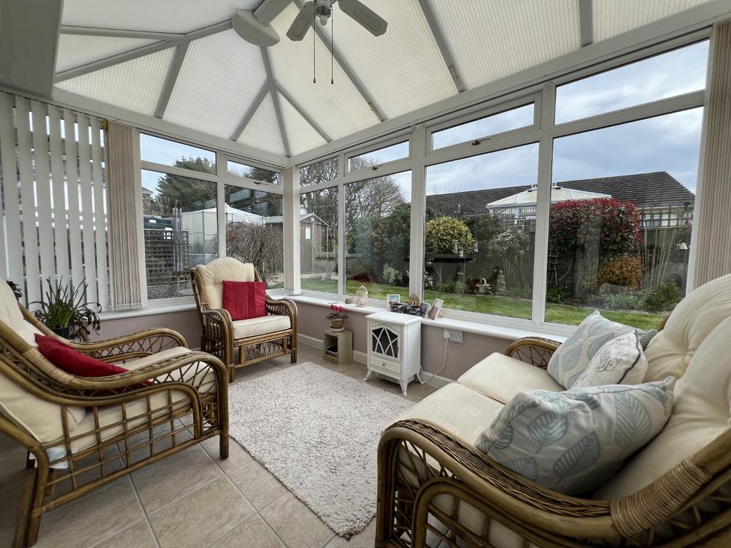 Sun Room / Rear Conservetory