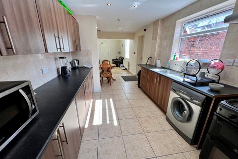 1 bedroom in a house share to rent - Elmwood Street, Sunderland, SR2