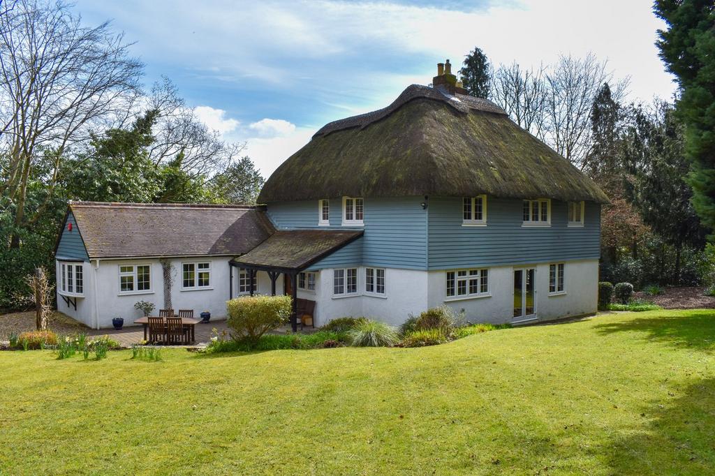 Boldre Lane, Boldre, Lymington, SO41 4 bed detached house for sale £