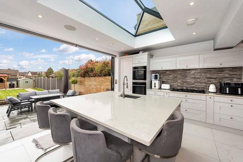 40 Brampton Road, Bexleyheath, DA7 4HD
