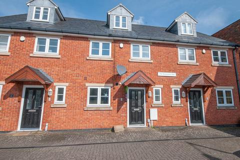 4 bedroom townhouse to rent, Stonemasons Yard, Lower Hillmorton Road, Rugby, CV21