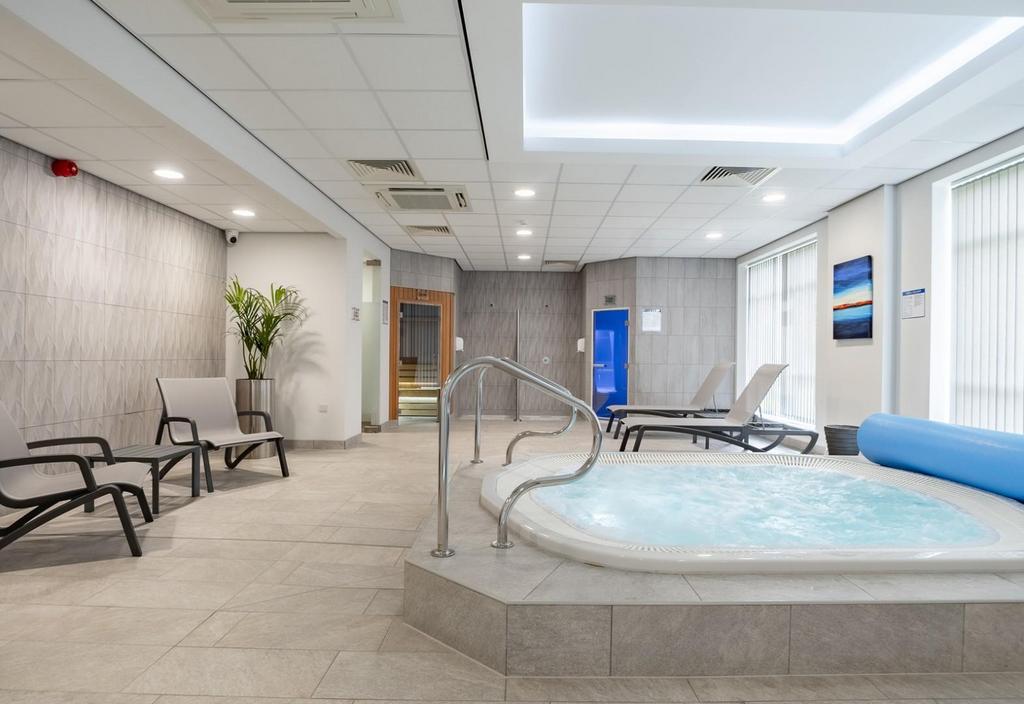Jones-homes-exclusive-over-55s-new-homes-clubhouse
