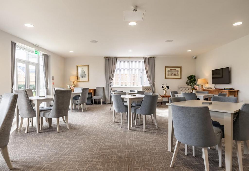 Jones-homes-exclusive-over-55s-new-homes-clubhouse
