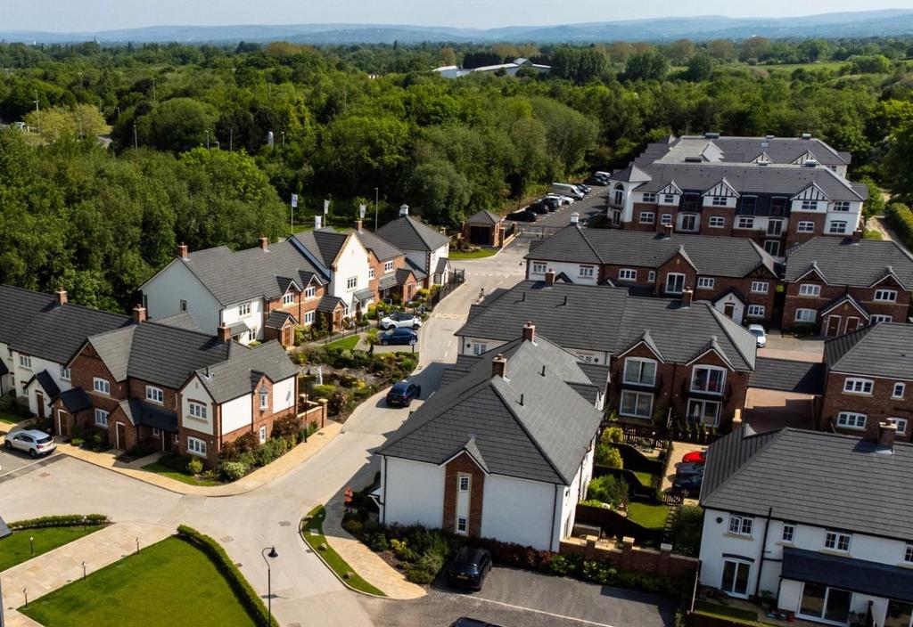 Sanctuary-mews-and-court-drone-shot.jpg