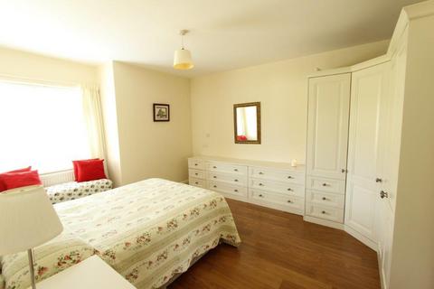 4 bedroom detached house for sale - Chapel Lane, Wilmslow