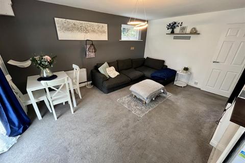 2 bedroom flat for sale, Arkley Road, Hemel Hempstead