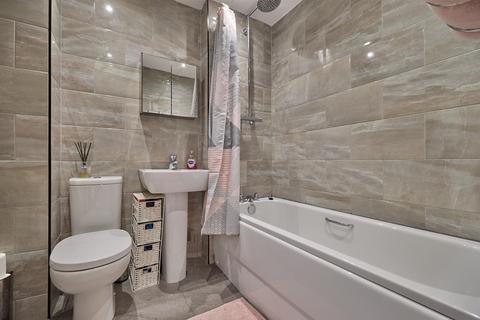 53 Slate Drive, Burbage, Hinckley, LE10 2QP