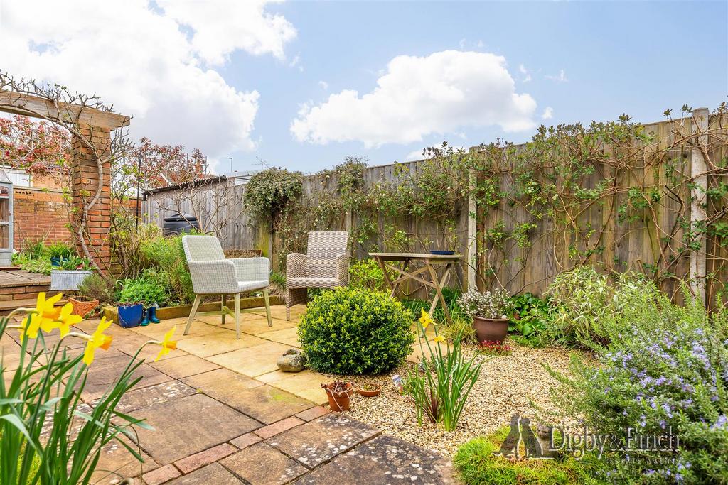 8 Gleneagles Close, Stamford, PE9 2 TL 6watermarked