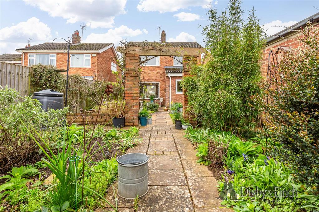 8 Gleneagles Close, Stamford, PE9 2 TL 8watermarked